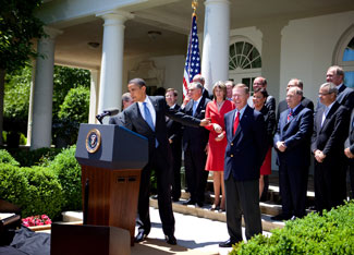 Obama Announces Comprehensive National Fuel Economy Policy